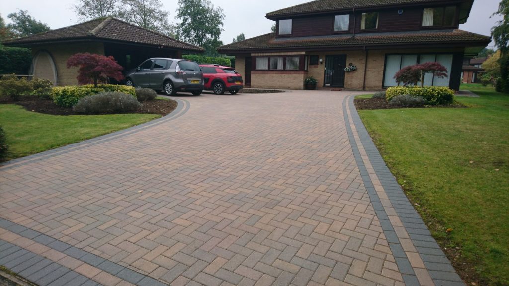 Looking For a Paving Services